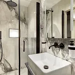 327 Le Marais - Superb In Apartamento